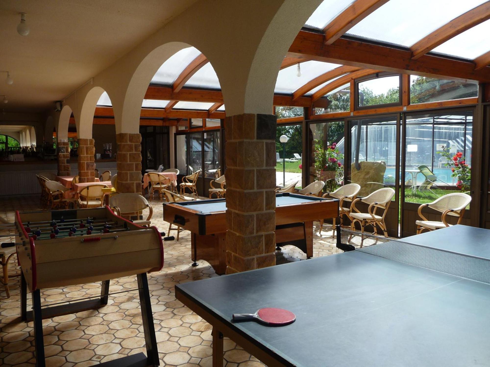 Logis La Rose Des Vents Hotel โวลมิค ภายนอก รูปภาพ