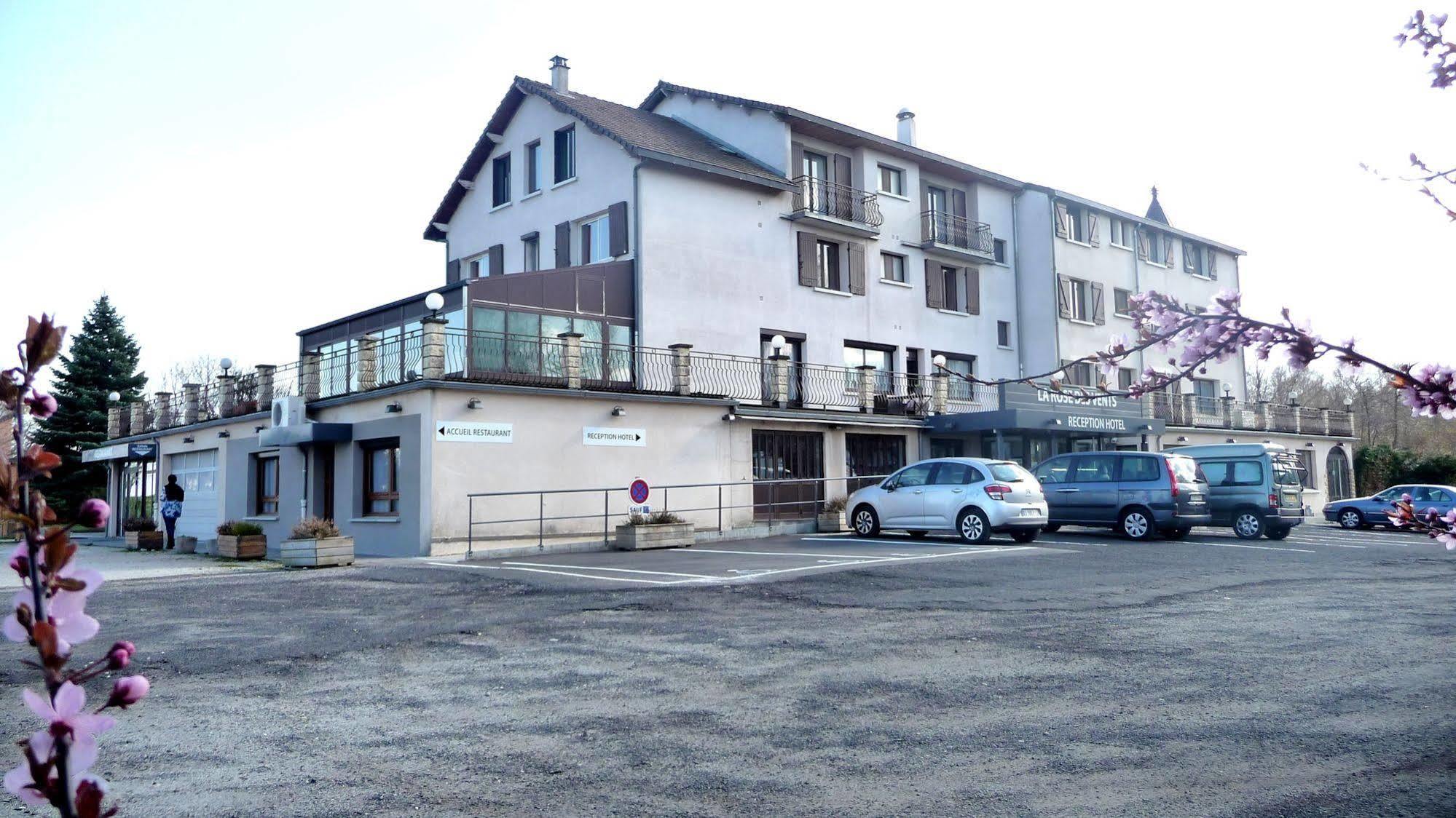 Logis La Rose Des Vents Hotel โวลมิค ภายนอก รูปภาพ